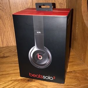 ⚫️BEATS BY DRE SOLO 2 HEADPHONES🔴